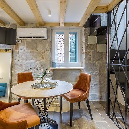 Miara Luxury Rooms Спліт Екстер'єр фото